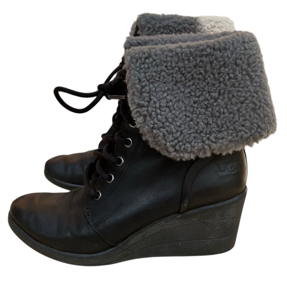 UGG Australia Zea Ankle Wedge Snow Boots Black Bootie Women's Size 6 - Picture 10 of 13